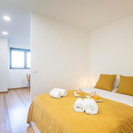 Homely Studio W/ Ac Near Marques By Lovelystay Porto Luaran gambar