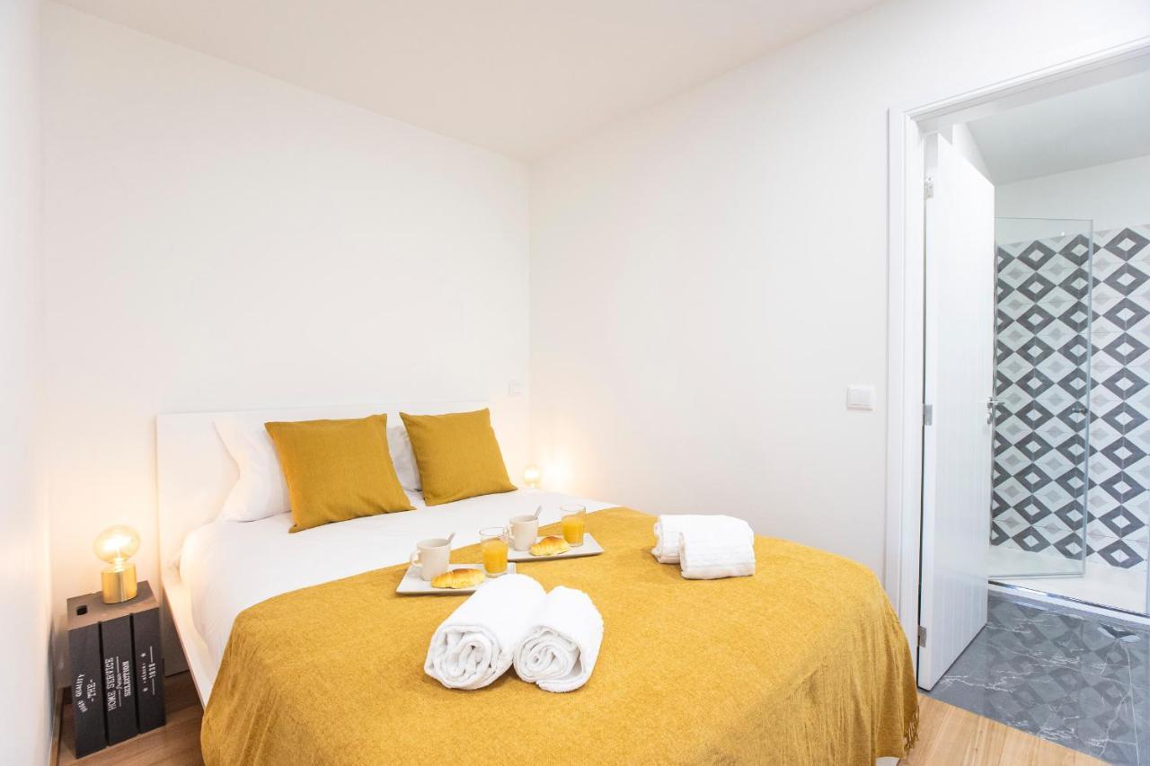 Homely Studio W/ Ac Near Marques By Lovelystay Porto Luaran gambar